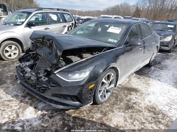 5NPEJ4J25MH106933 2021 HYUNDAI SONATA - Image 2