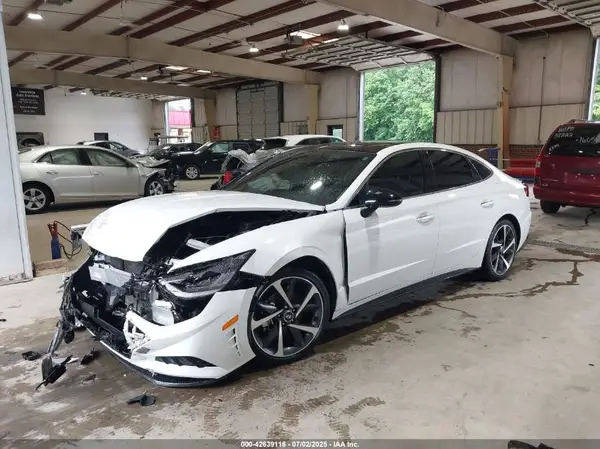 5NPEJ4J25NH138573 2022 HYUNDAI SONATA - Image 2