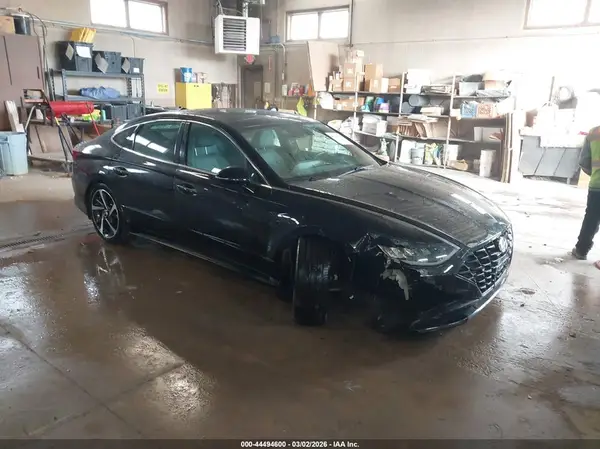 5NPEJ4J25NH138654 2022 HYUNDAI SONATA - Image 1
