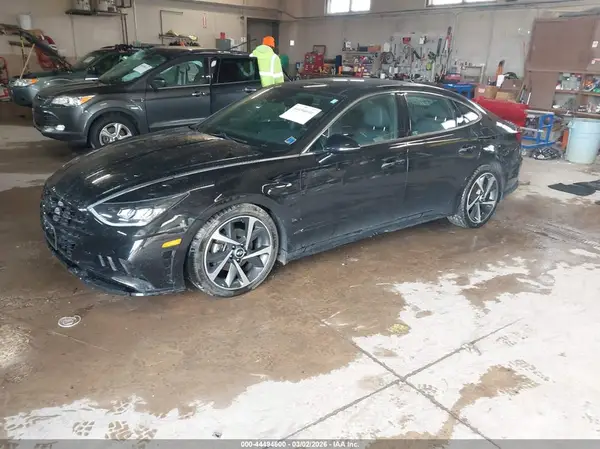 5NPEJ4J25NH138654 2022 HYUNDAI SONATA - Image 2