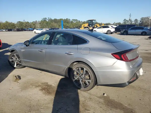 5NPEJ4J25NH139111 2022 HYUNDAI SONATA - Image 2