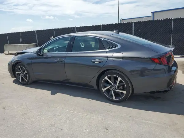 5NPEJ4J26MH065387 2021 HYUNDAI SONATA - Image 2