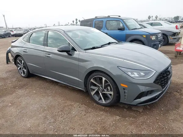 5NPEJ4J26MH077894 2021 HYUNDAI SONATA - Image 1