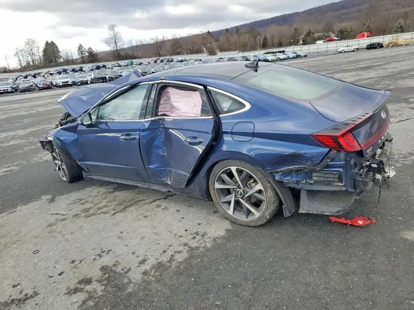 5NPEJ4J26MH084957 2021 HYUNDAI SONATA - Image 2