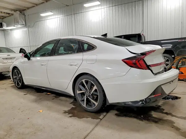 5NPEJ4J26MH086546 2021 HYUNDAI SONATA - Image 2