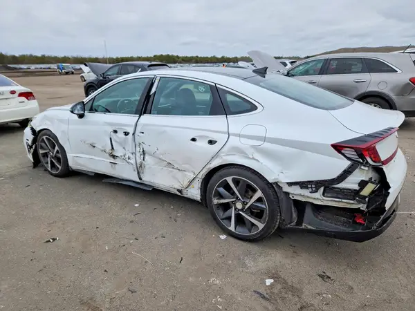 5NPEJ4J26MH086871 2021 HYUNDAI SONATA - Image 2