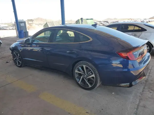 5NPEJ4J26MH107895 2021 HYUNDAI SONATA - Image 2