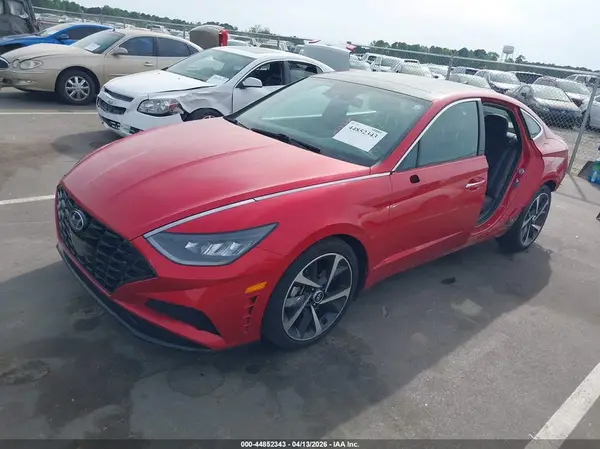 5NPEJ4J26NH148349 2022 HYUNDAI SONATA - Image 2
