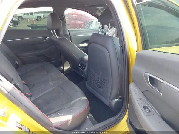 5NPEJ4J27LH018187 2020 HYUNDAI SONATA - Image 8