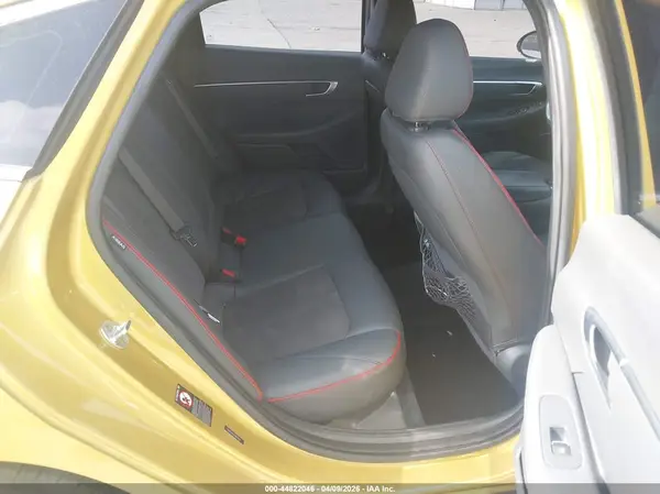 5NPEJ4J27LH025639 2020 HYUNDAI SONATA - Image 8
