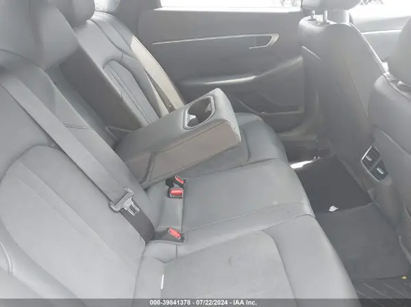 5NPEJ4J27LH040187 2020 HYUNDAI SONATA - Image 8