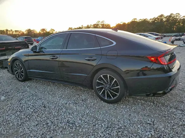 5NPEJ4J27MH063180 2021 HYUNDAI SONATA - Image 2