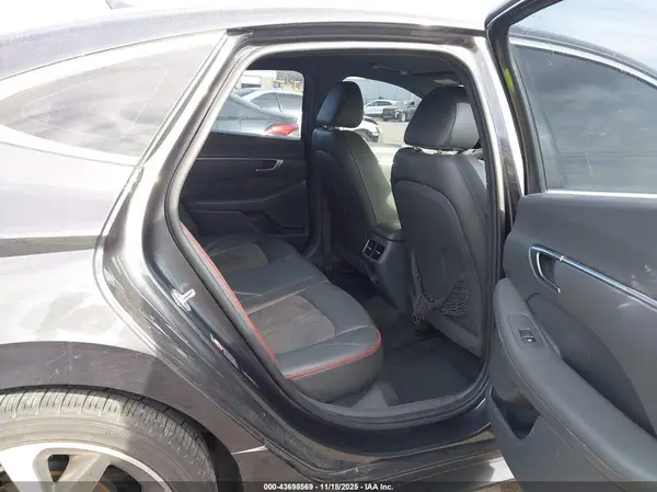 5NPEJ4J27MH063731 2021 HYUNDAI SONATA - Image 8