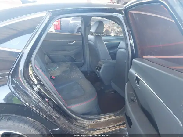 5NPEJ4J27MH122812 2021 HYUNDAI SONATA - Image 8