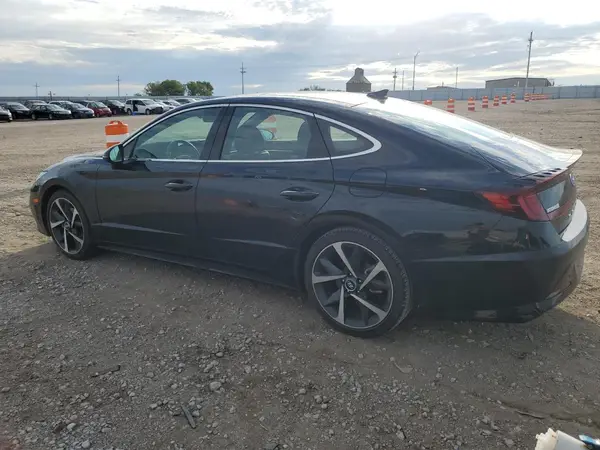5NPEJ4J27MH124513 2021 HYUNDAI SONATA - Image 2