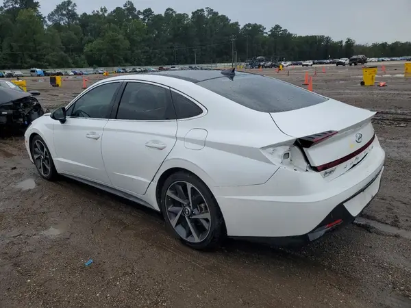 5NPEJ4J27MH124947 2021 HYUNDAI SONATA - Image 2