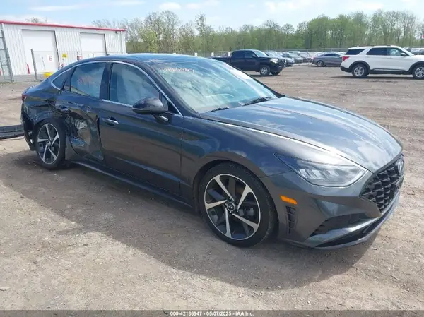 5NPEJ4J27MH132434 2021 HYUNDAI SONATA - Image 1