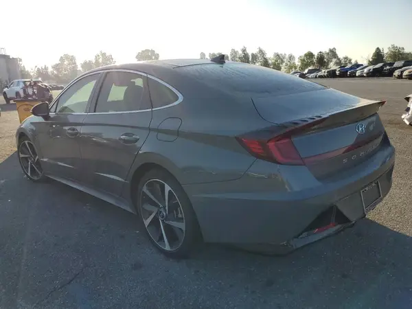 5NPEJ4J27MH133163 2021 HYUNDAI SONATA - Image 2