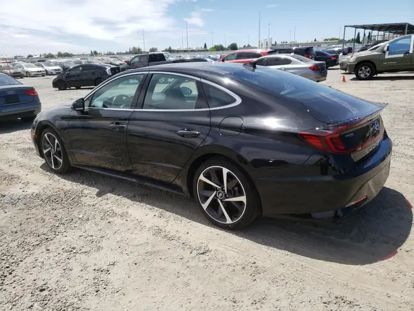 5NPEJ4J27NH139756 2022 HYUNDAI SONATA - Image 2