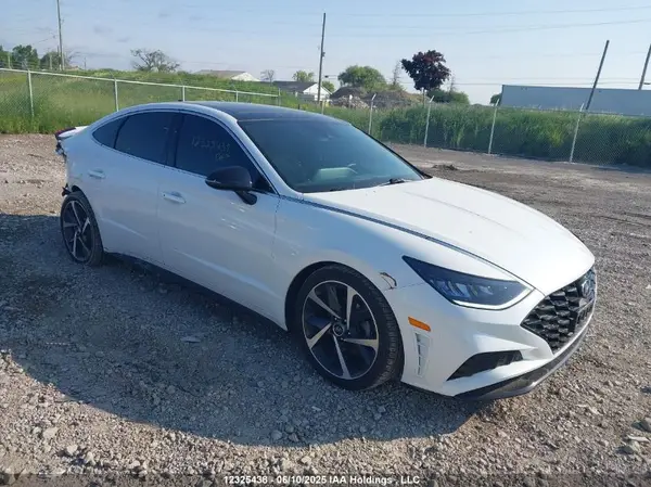 5NPEJ4J27NH149851 2022 HYUNDAI SONATA - Image 1