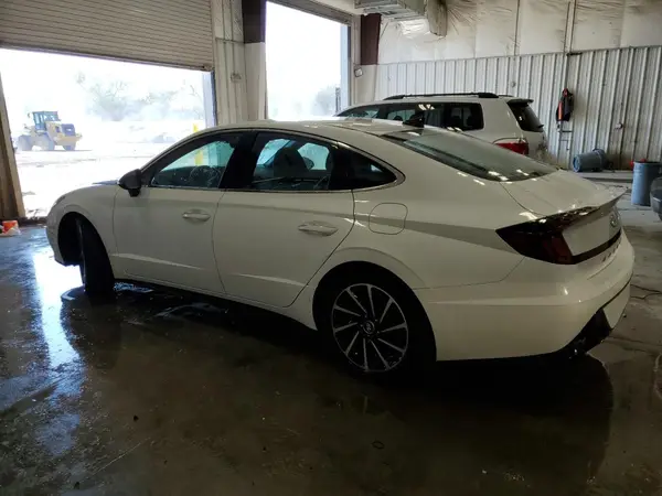5NPEJ4J28LH001057 2020 HYUNDAI SONATA - Image 2