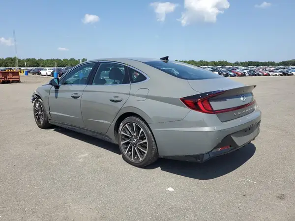 5NPEJ4J28LH009675 2020 HYUNDAI SONATA - Image 2