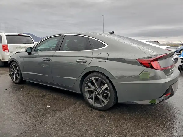 5NPEJ4J28MH063690 2021 HYUNDAI SONATA - Image 2