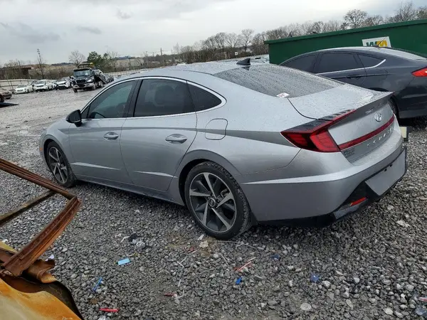 5NPEJ4J28MH086323 2021 HYUNDAI SONATA - Image 2