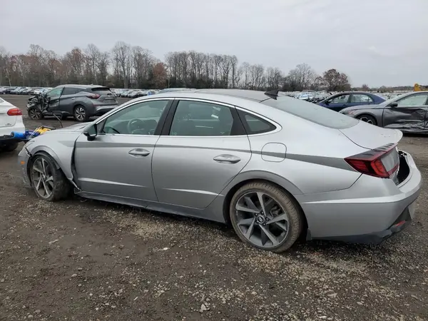 5NPEJ4J28MH099377 2021 HYUNDAI SONATA - Image 2