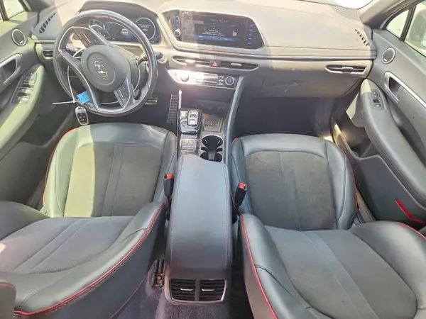 5NPEJ4J28MH104996 2021 HYUNDAI SONATA - Image 8
