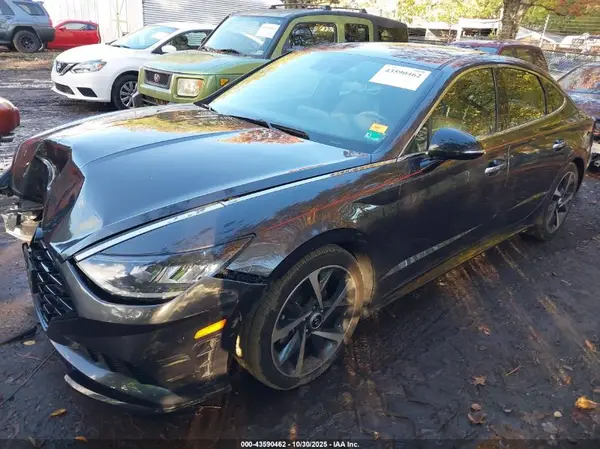 5NPEJ4J28MH123581 2021 HYUNDAI SONATA - Image 2
