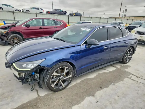 5NPEJ4J28MH124729 2021 HYUNDAI SONATA - Image 1