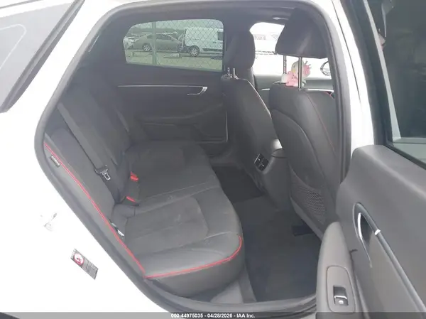 5NPEJ4J28MH129879 2021 HYUNDAI SONATA - Image 8