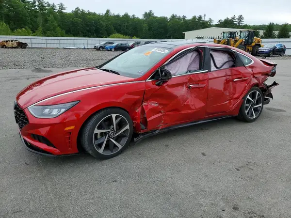 5NPEJ4J28MH132944 2021 HYUNDAI SONATA - Image 1