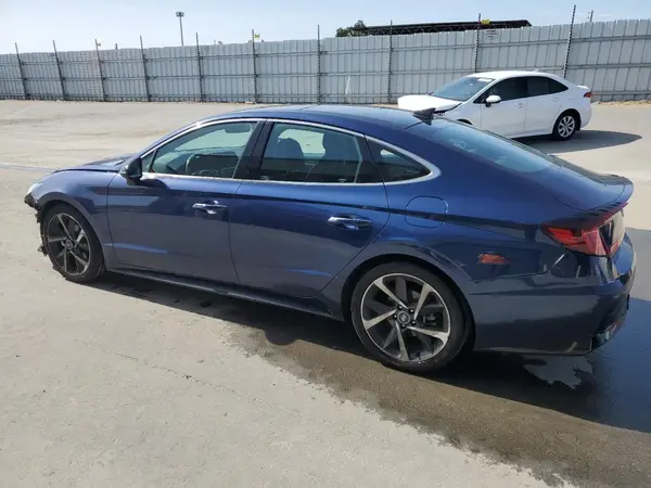 5NPEJ4J28NH137188 2022 HYUNDAI SONATA - Image 2