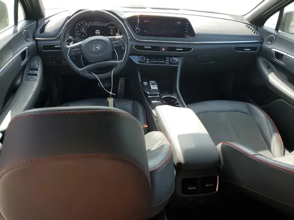 5NPEJ4J28NH137188 2022 HYUNDAI SONATA - Image 8