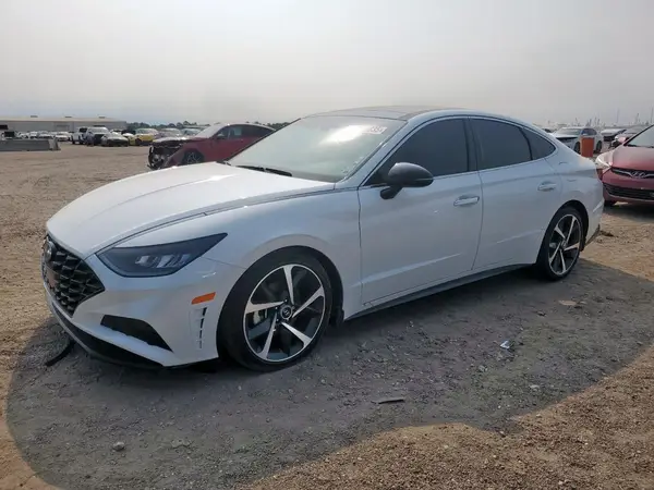 5NPEJ4J28NH137966 2022 HYUNDAI SONATA - Image 1