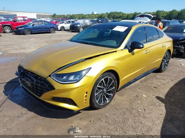 5NPEJ4J29LH025075 2020 HYUNDAI SONATA - Image 2