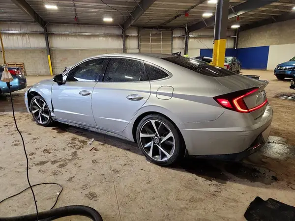 5NPEJ4J29MH091773 2021 HYUNDAI SONATA - Image 2