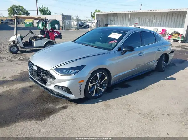 5NPEJ4J29MH091854 2021 HYUNDAI SONATA - Image 2