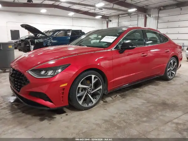 5NPEJ4J29MH092874 2021 HYUNDAI SONATA - Image 2