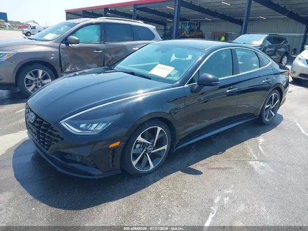 5NPEJ4J29MH111505 2021 HYUNDAI SONATA - Image 2