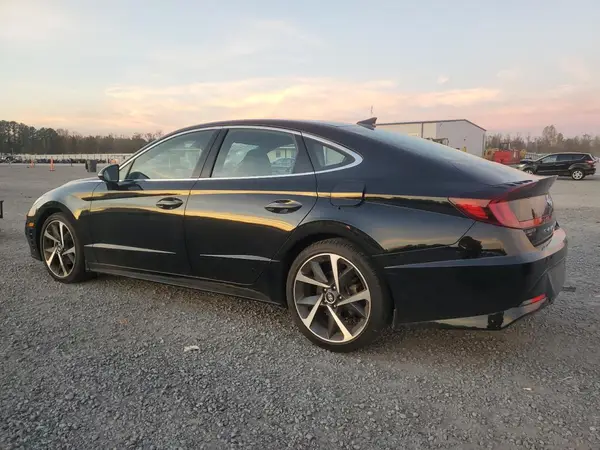 5NPEJ4J29MH112766 2021 HYUNDAI SONATA - Image 2
