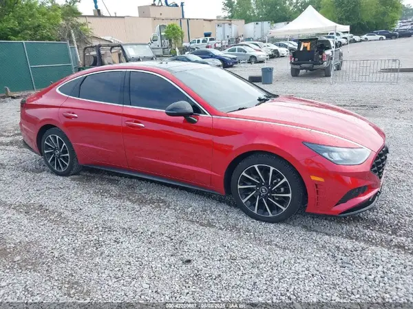 5NPEJ4J2XLH018667 2020 HYUNDAI SONATA - Image 1
