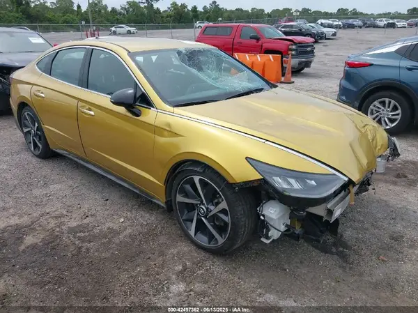 5NPEJ4J2XMH066378 2021 HYUNDAI SONATA - Image 1