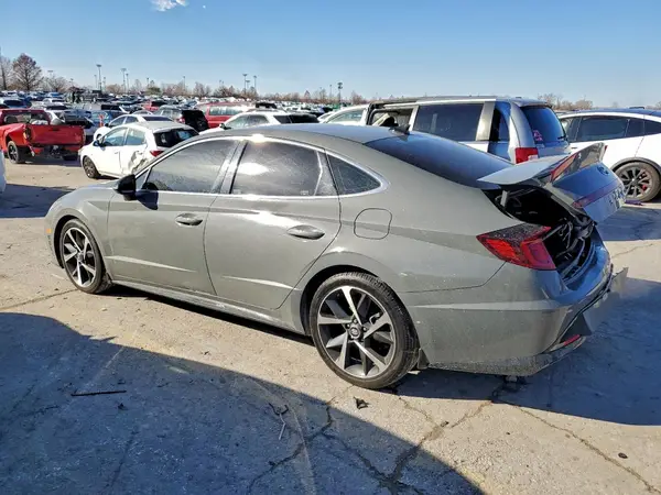 5NPEJ4J2XMH084394 2021 HYUNDAI SONATA - Image 2