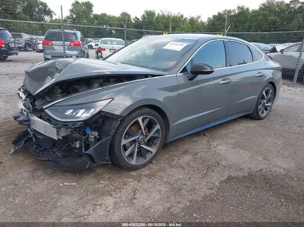 5NPEJ4J2XMH107947 2021 HYUNDAI SONATA - Image 2