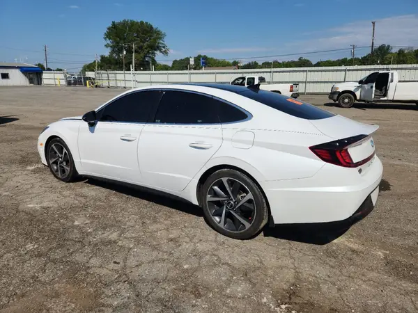 5NPEJ4J2XMH112629 2021 HYUNDAI SONATA - Image 2