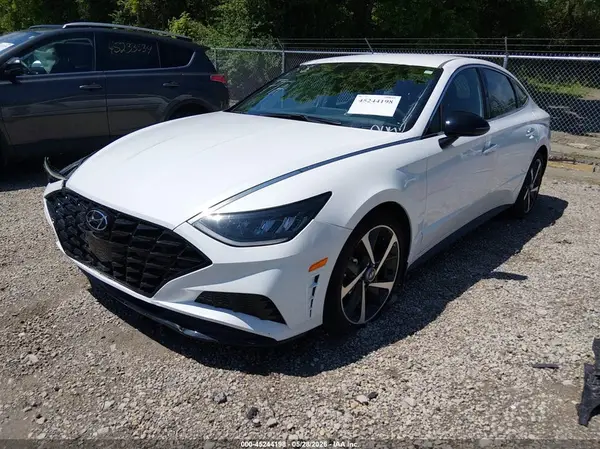 5NPEJ4J2XMH113716 2021 HYUNDAI SONATA - Image 2