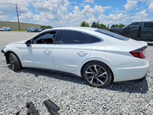 5NPEJ4J2XMH120293 2021 HYUNDAI SONATA - Image 2